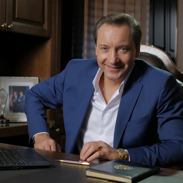 Аватар канала Роман Василенко