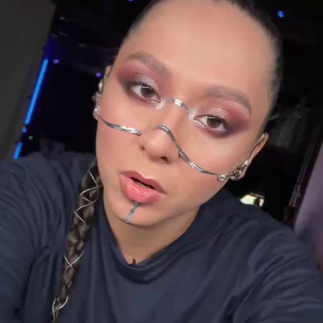 Аватар канала Manizha