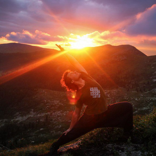 Аватар канала Yoga Life