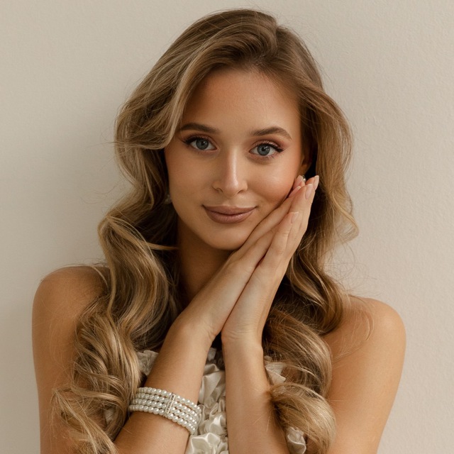 Аватар канала JULIESSO про бизнес-блогинг