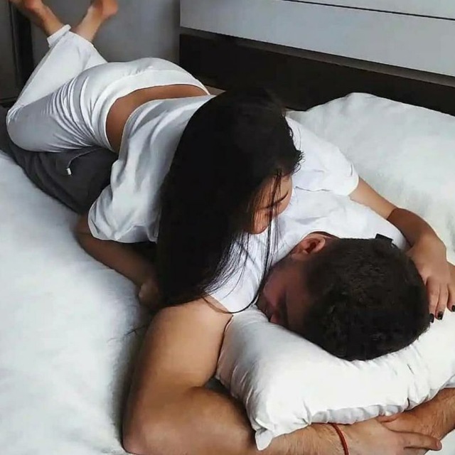 Аватар канала TRUE LOVE ❤ (RELATIONSHIP QUOTES)