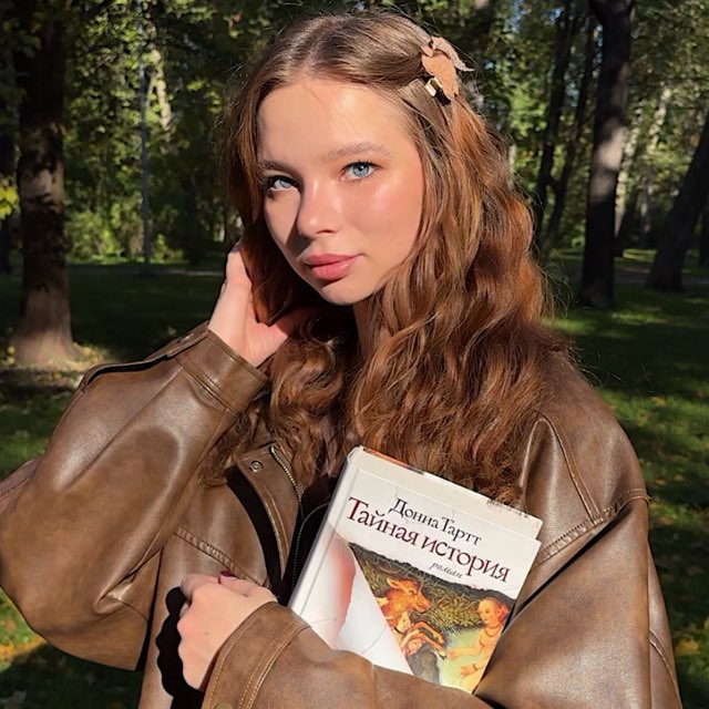 Аватар канала юлечка
