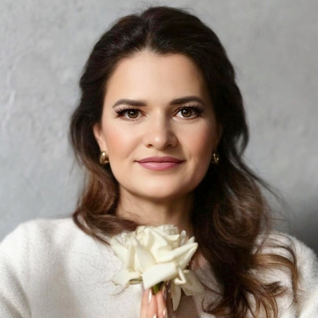 Аватар канала 🌹 Ангелина Карпасова - наставник по здоровью