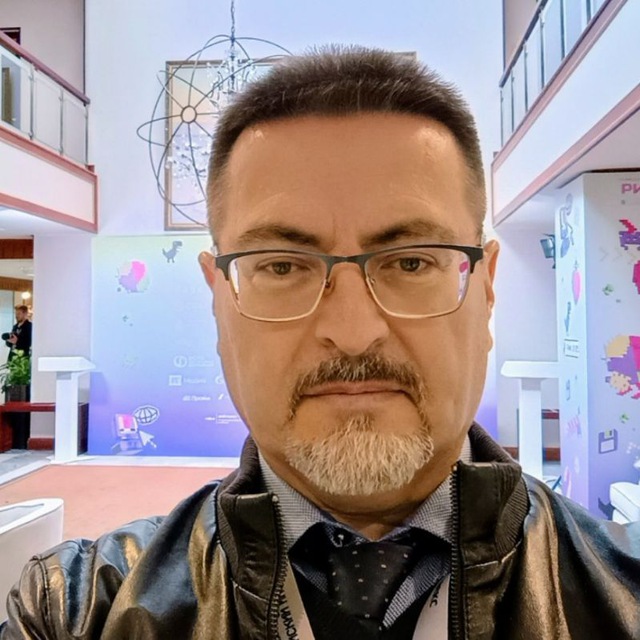 Аватар канала Умный еврей при губернаторе. Авторский канал Андрея Перла