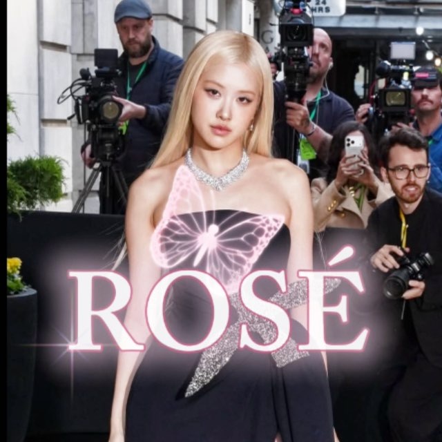 Аватар канала PARK ROSÉ | BLACKPINK