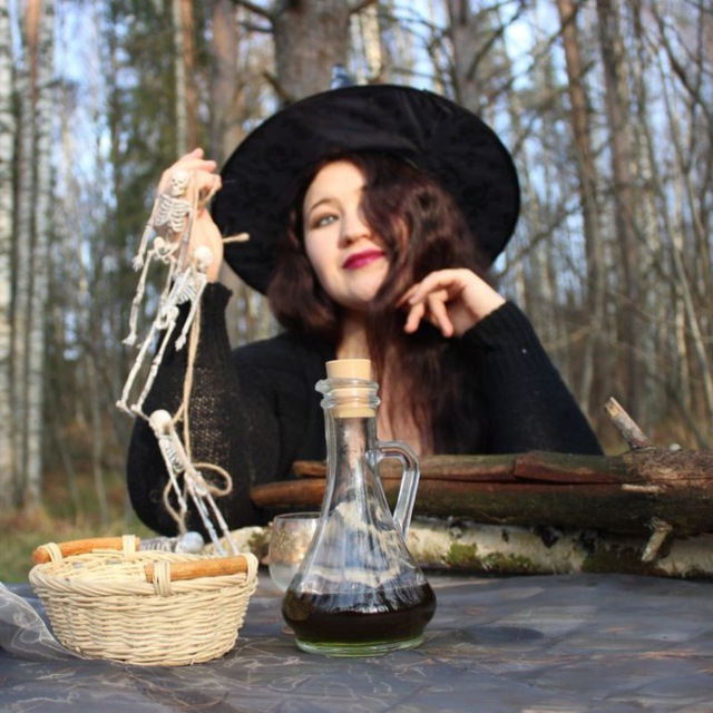 Аватар канала 🍄ГРИБная фея - САМОГОНщица⚗️