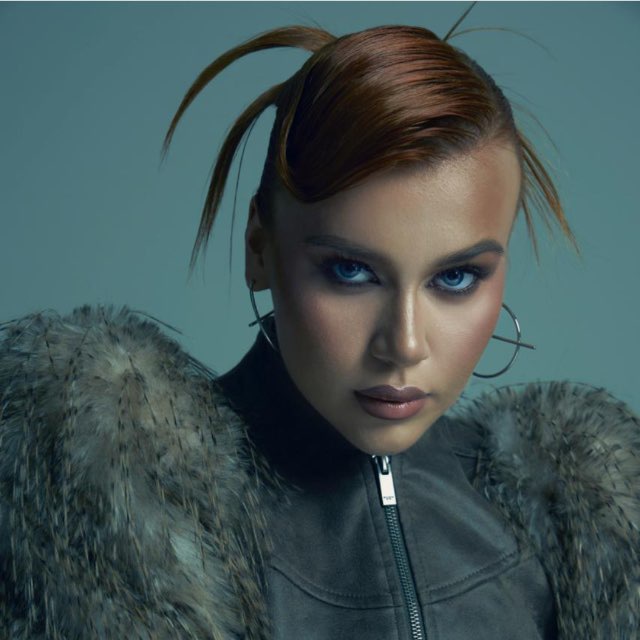 Аватар канала Dasha Manakova Easy Music