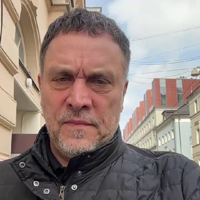 Аватар канала Макс атакует!