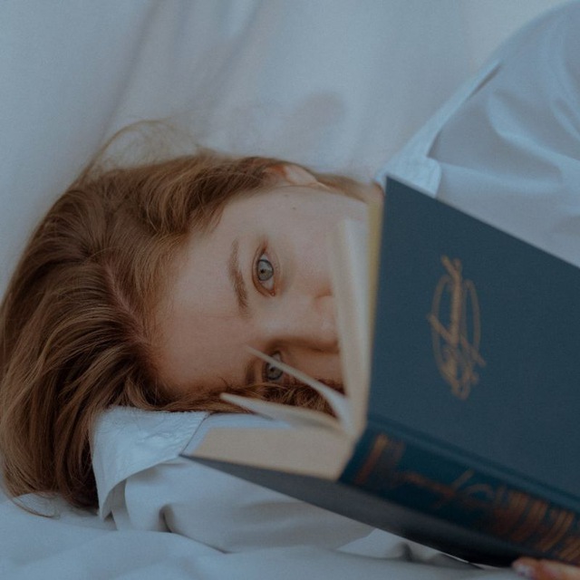 Аватар канала Даша о книгах✨️📚