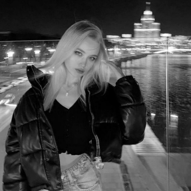 Аватар канала Грустные песни🖤Русские хиты