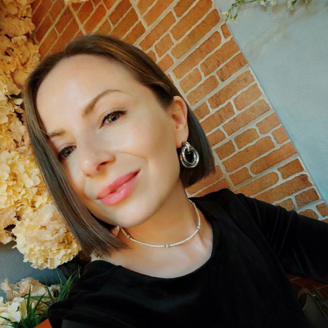 Аватар канала f ø l e 📚🪴