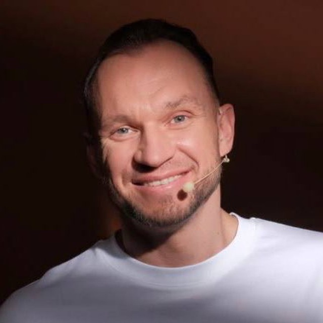 Аватар канала Максим Темченко