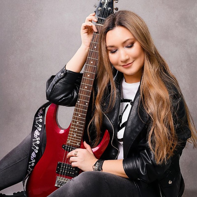 Аватар канала Айли Фриман 🎸| Автор