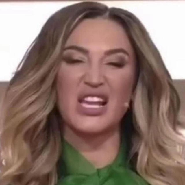 Аватар канала За кулисами+