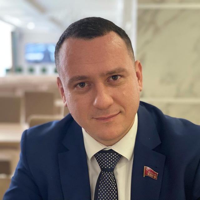 Аватар канала Красный темник (Александр Сафронов)