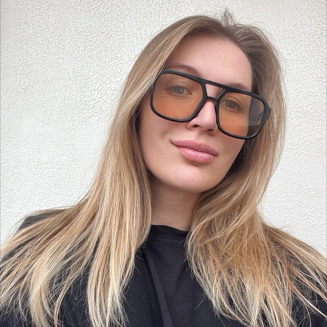 Аватар канала Kiki__Evans