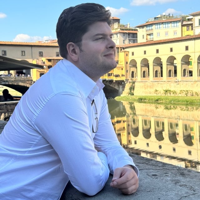 Аватар канала Учеба в Италии🇮🇹/Анатолий Солодилин