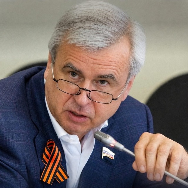 Аватар канала ДУМАем Z