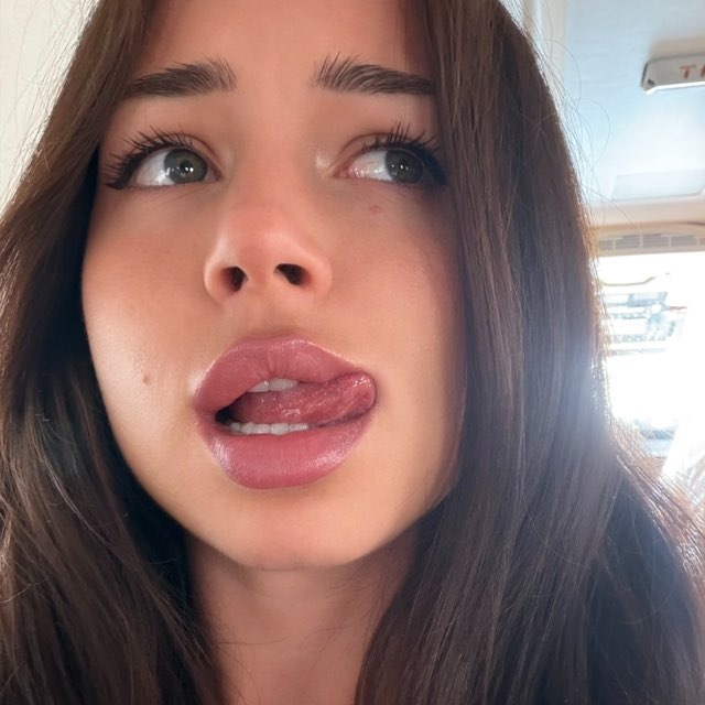 Аватар канала NIKKI SEY