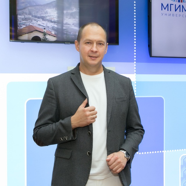 Аватар канала Константин Смирнов - Переговоры для ТОПов