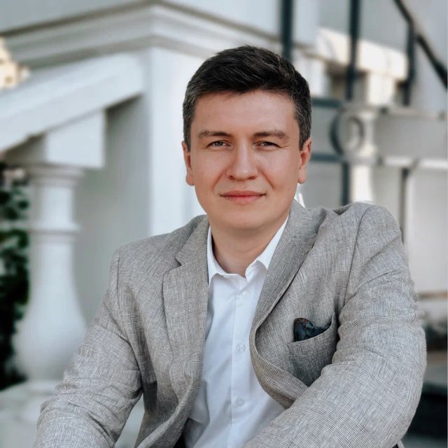 Аватар канала Историческая Казань | Руслан Бикуев