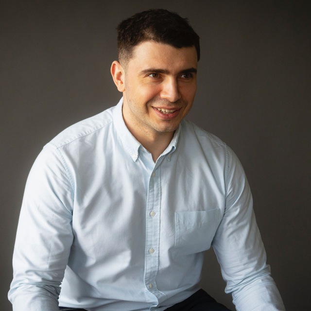 Аватар канала Поляков считает: AI, код и кейсы