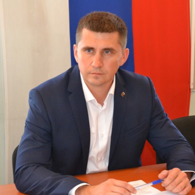 Аватар канала Максим Семёнов