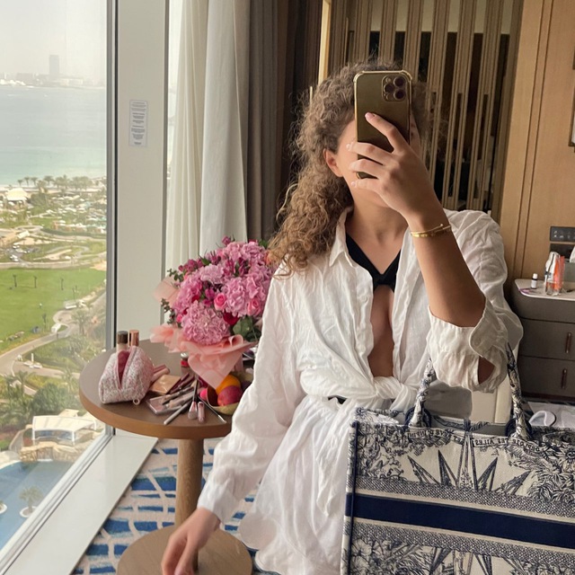 Аватар канала kandybaaa🧖‍♀️💗