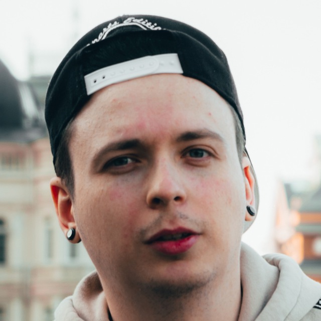 Аватар канала Roman Shevyakov