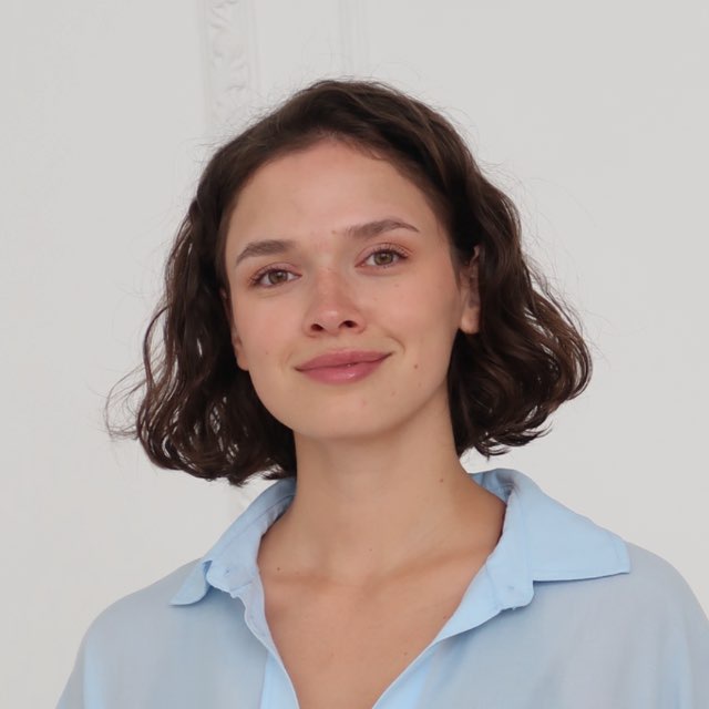 Аватар канала Йога с Лерой 🕊