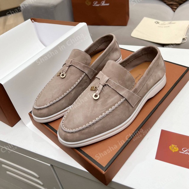 Аватар канала Loro Piana