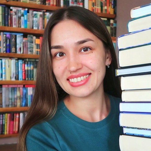 Аватар канала Книги 📚 Жизнь в деревне 🏡 Елена Демьянова