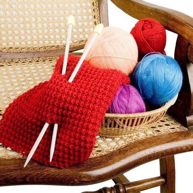 Аватар канала Уроки по вязанию 🧶