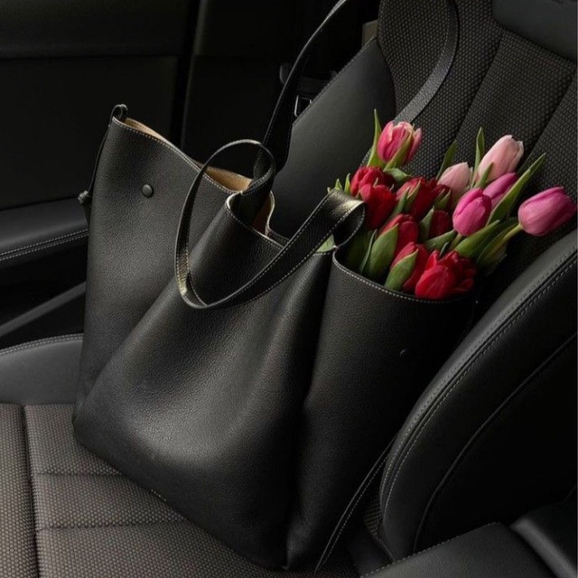 Аватар канала The world of bags 23/84