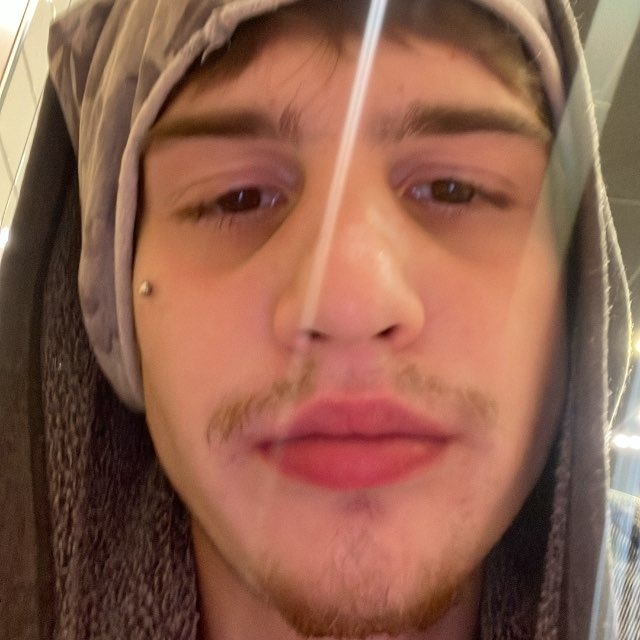 Аватар канала deyezaxo aka yungdee