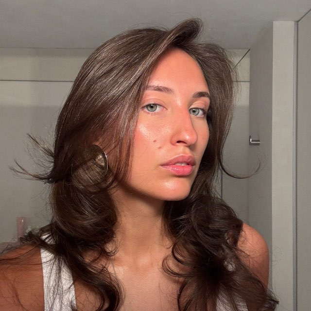 Аватар канала erika iliopulo🎧🤍