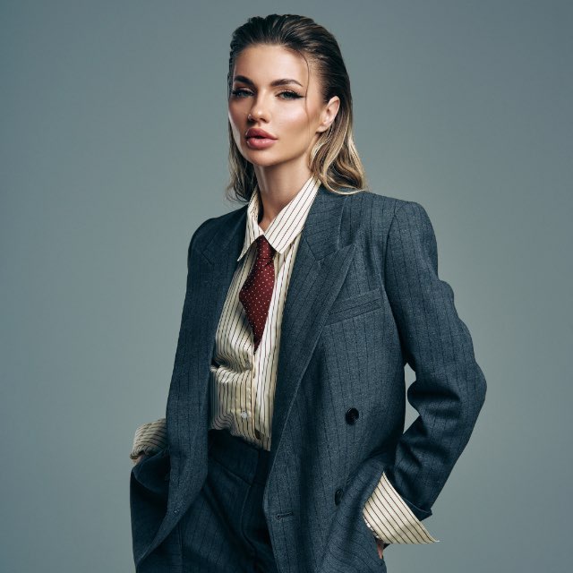 Аватар канала SVETLAYA