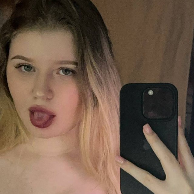 Аватар канала Сонечка +вайб🤍🥹
