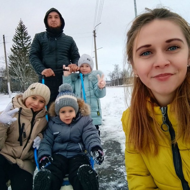 Аватар канала Семейка Лагутят💛