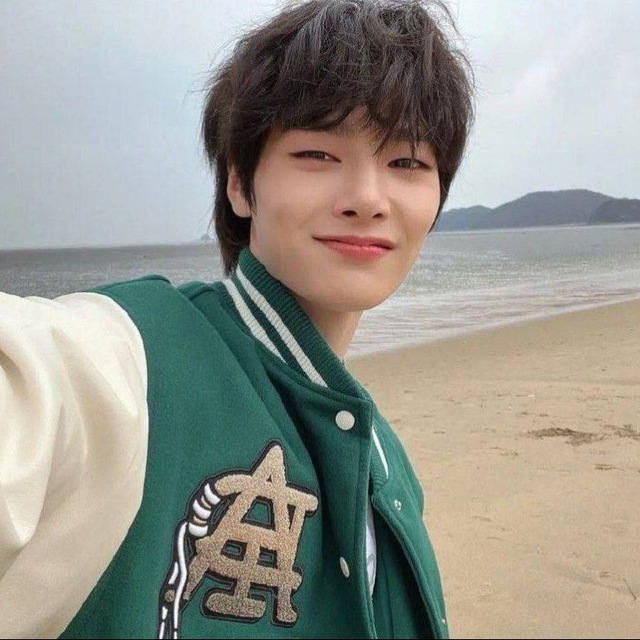 Аватар канала Minsung for life (фанфики / straykids )