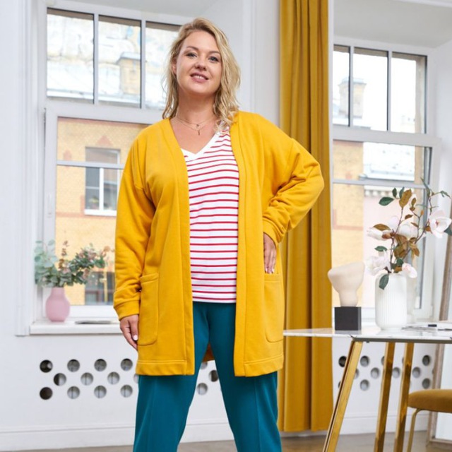 Аватар канала FAM+, женская одежда большого размера, plus size
