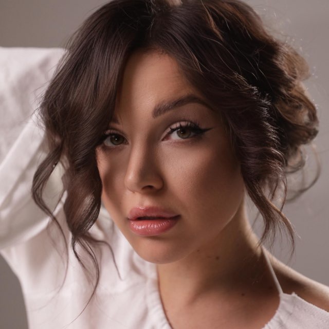 Аватар канала Алёна Смолякова