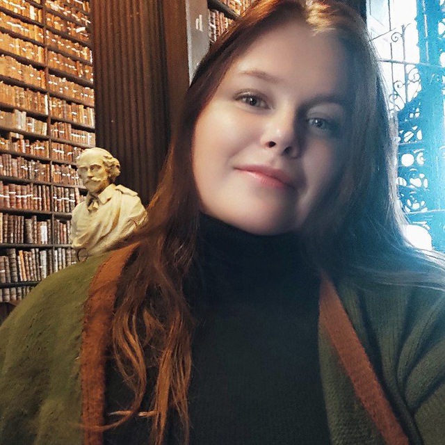 Аватар канала Автор Виктория Дениз 📚Books and art