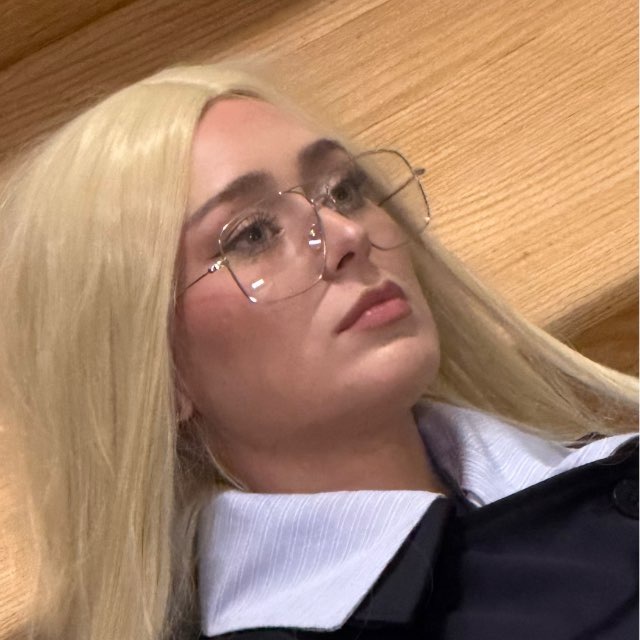Аватар канала БЭД БАРБИ💅🏻