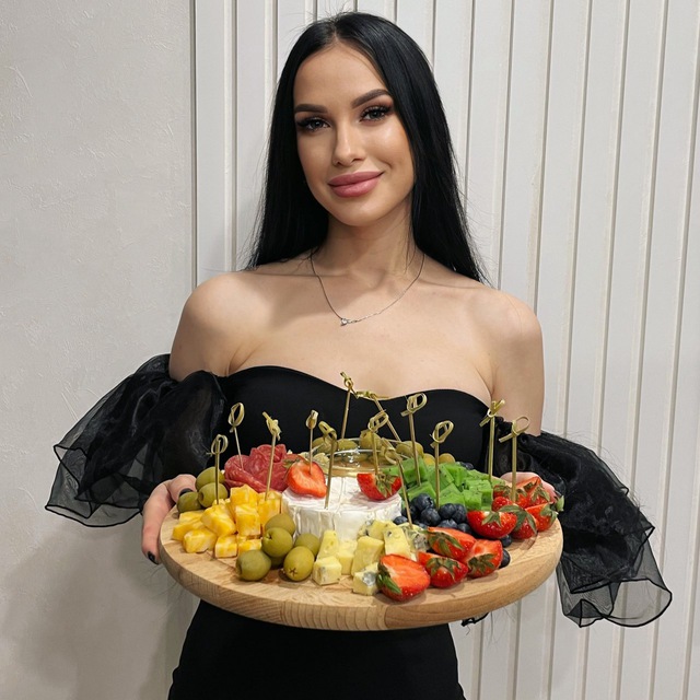 Аватар канала Kristina_na_kuhne