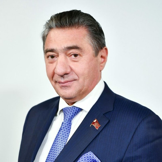 Аватар канала Владимир Пекарев