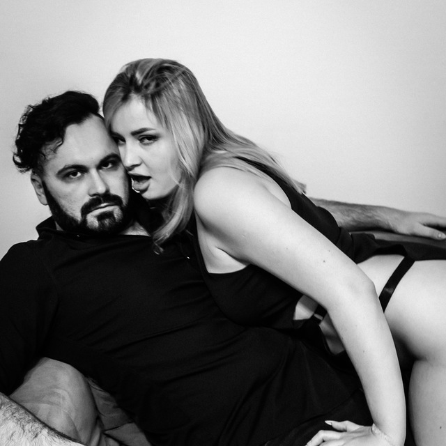 Аватар канала EgoLove | eTokos | Антон и Люба | Eros TikTokos