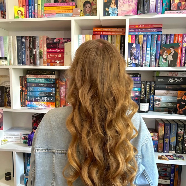 Аватар канала Мерцание книжного мира✨