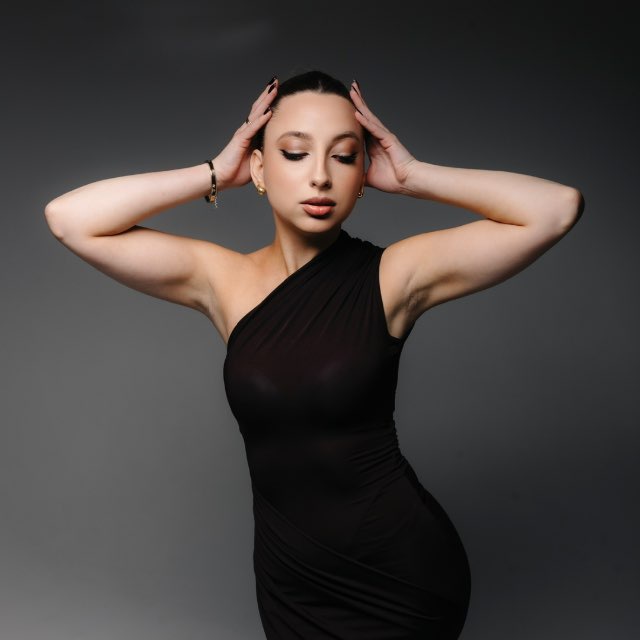 Аватар канала Katya Popova🤍