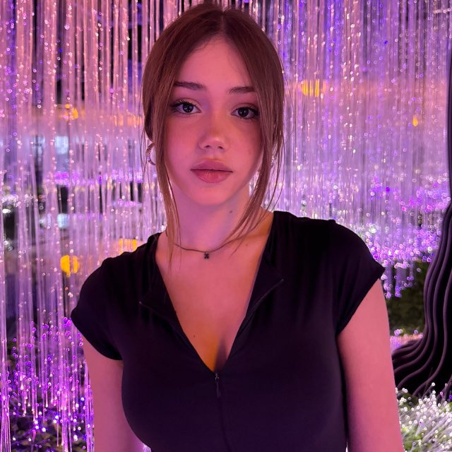 Аватар канала антотка 👅